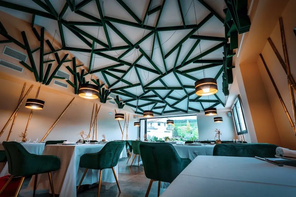 Restaurante La Plata restaurant in San Bartolomé de Béjar