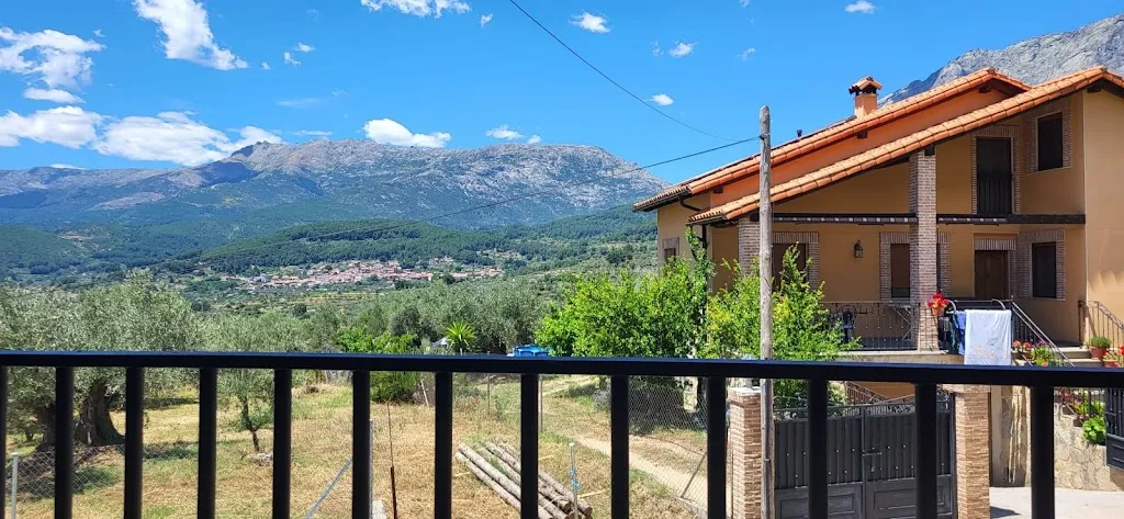 Elisabeth Herraez cruz_Restaurante Piscina Oliver_San Esteban de Zapardiel_review