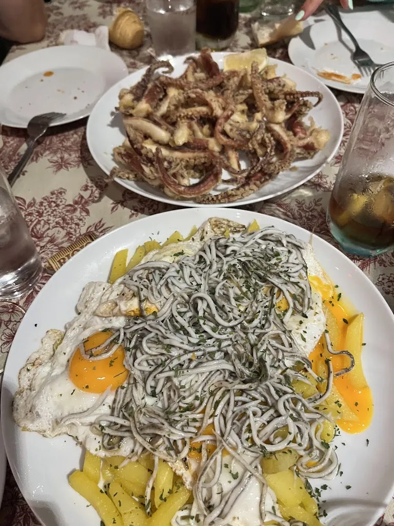 Cafe Bar Alpe_San Bartolomé de Corneja_slider_image_2