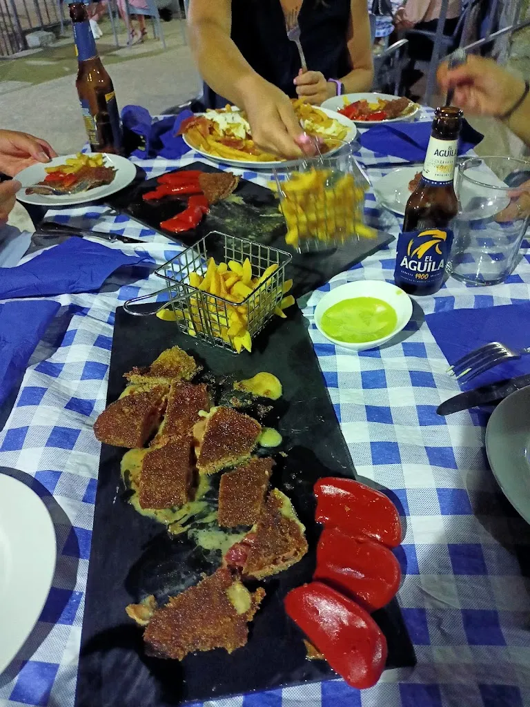 Diego Grande_Disco Terraza El Peral_San Bartolomé de Pinares_review