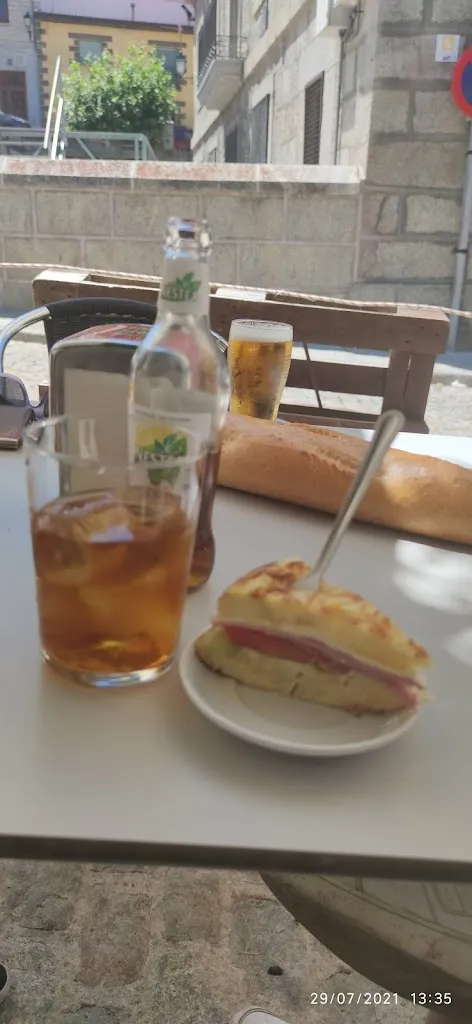 Menu_Bar La Plaza Rubén_San Bartolomé de Pinares_image_2