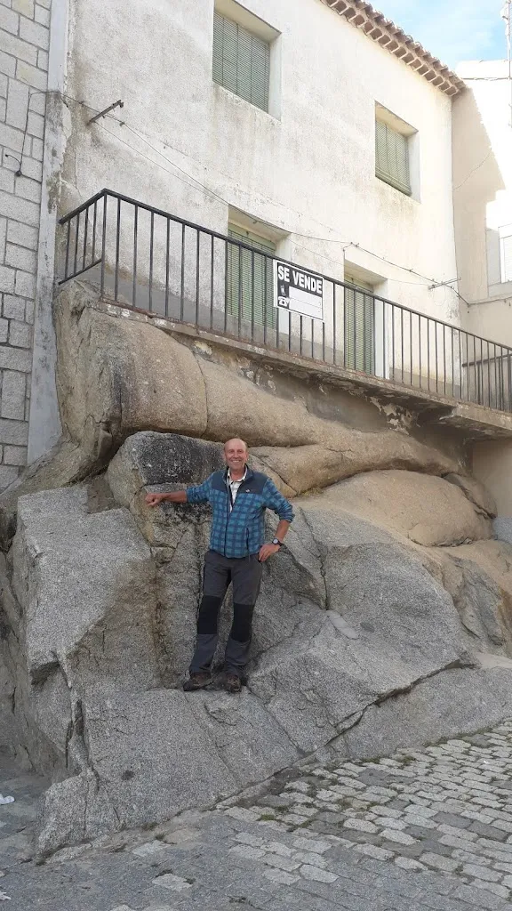 cmacentee McEntee_Bar Pistón_San Bartolomé de Pinares_review