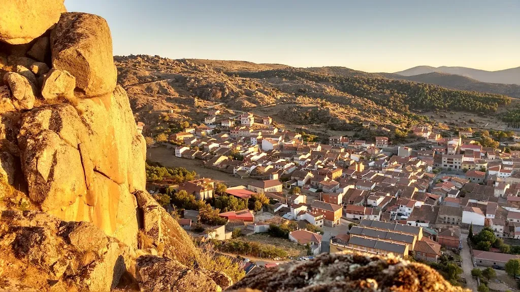 Bar Pistón restaurant in San Bartolomé de Pinares
