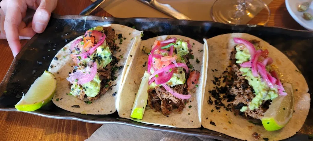 Tropicaña Braseria O Burgo_Culleredo_slider_image_3