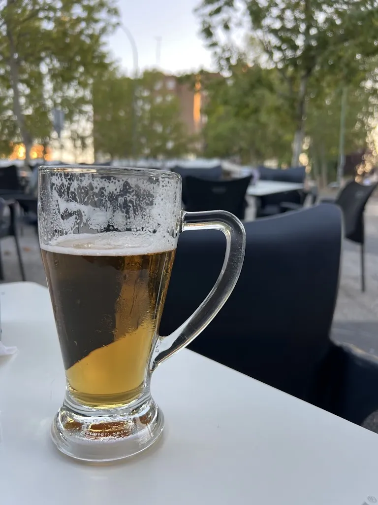 Gabriela Carrera Marquis_Los Amigos_San Juan del Olmo_review