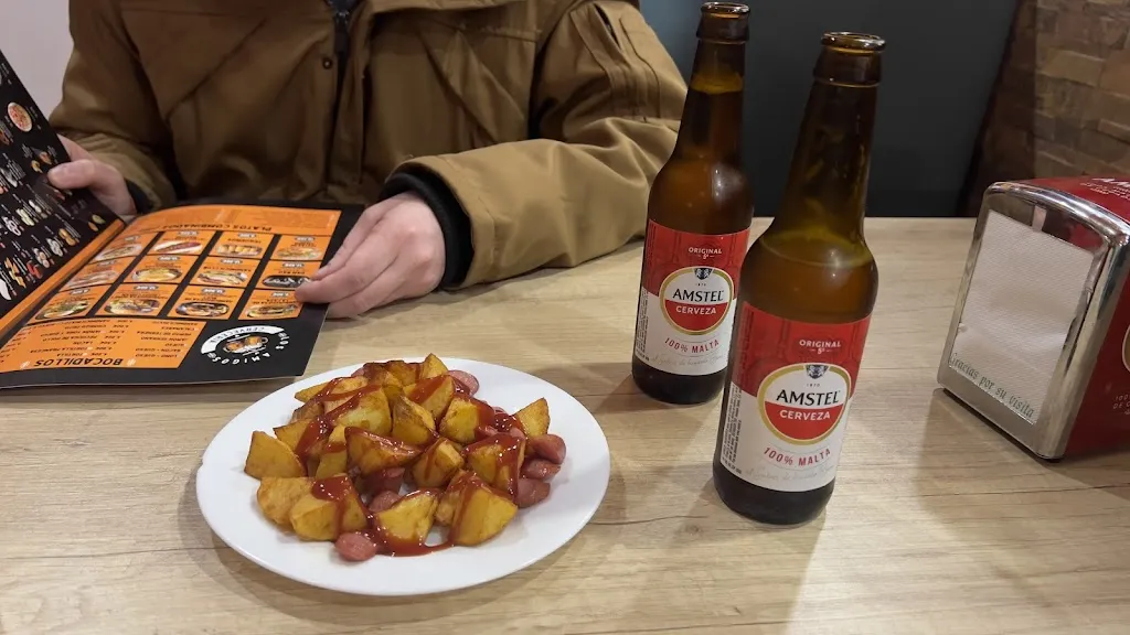 Aitana Martín_Los Amigos_San Juan del Olmo_review