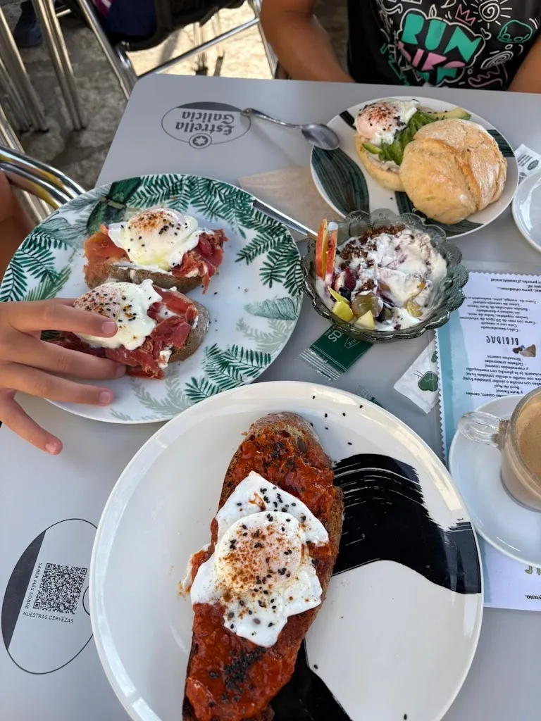 Fran Muñoz Espadas_Taberna Merche_Piedralaves_review