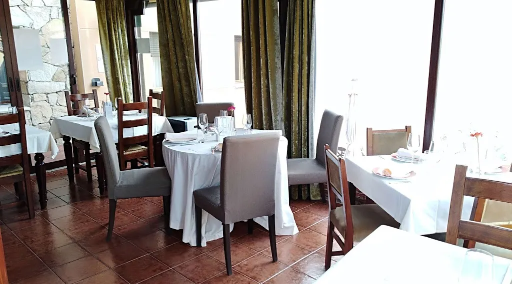 El Yantar De Gredos, Restaurant and Hotel restaurant in San Martín del Pimpollar