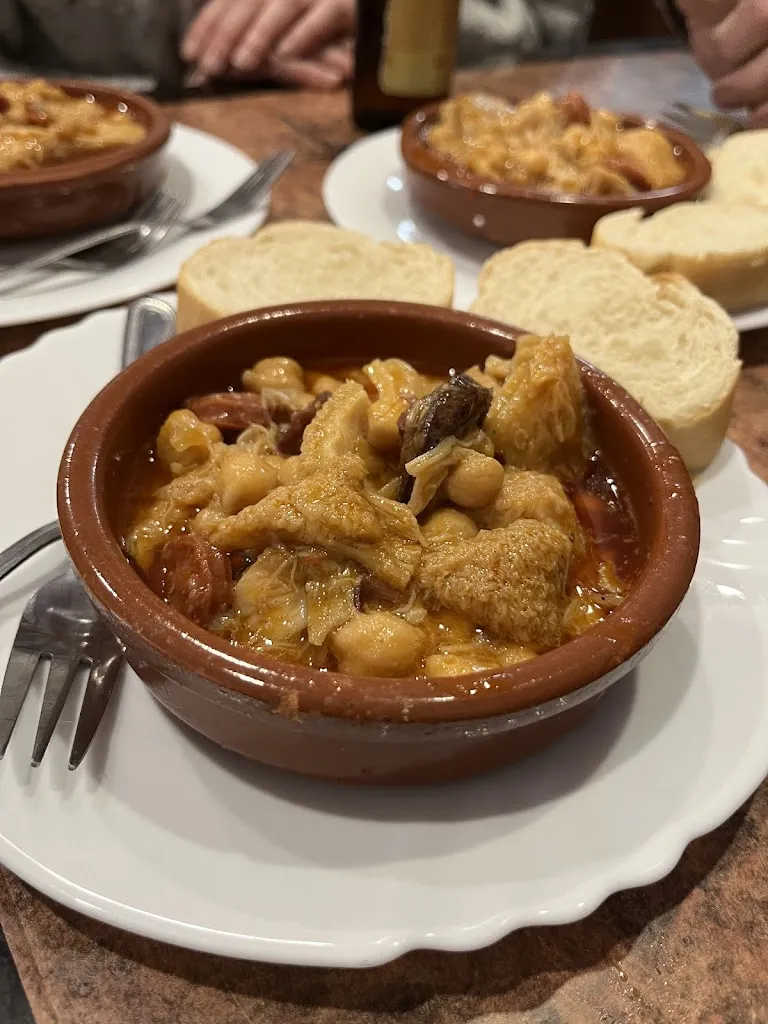 Menu_BAR MIRALTIÉTAR._Santa María del Tiétar_image_1