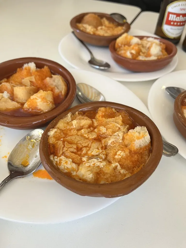 Enrique García Fernández_BAR MIRALTIÉTAR._Santa María del Tiétar_review