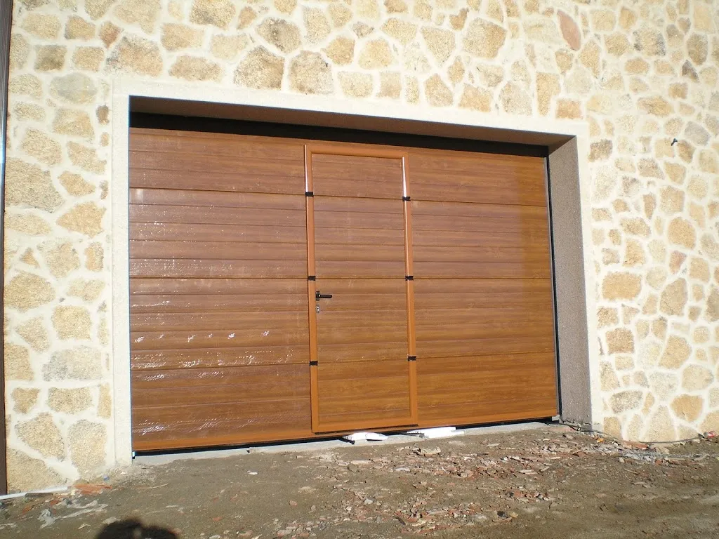 Emiliano Herrera e Hijos C.B._San Martín de la Vega del Alberche_slider_image_1