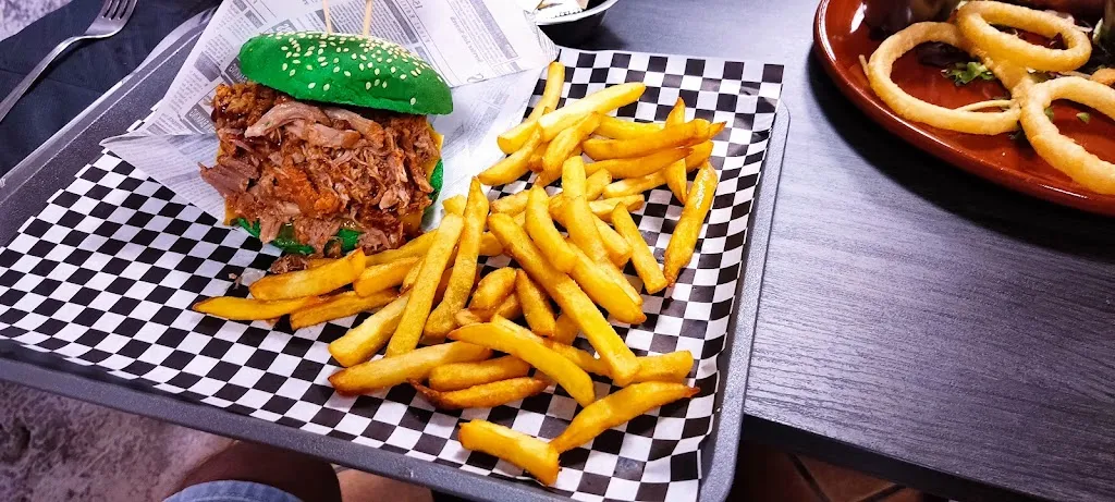 Menu_Hamburguesería Kilómetro cero_San Martín de la Vega del Alberche_immagine_8