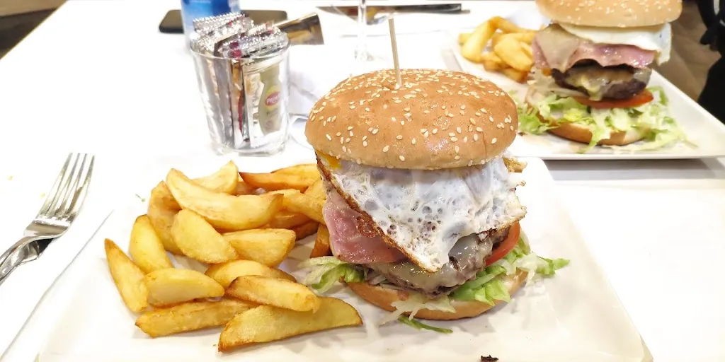 El Ribeiriño Cervecería - Restaurante_San Martín de la Vega del Alberche_slider_image_2