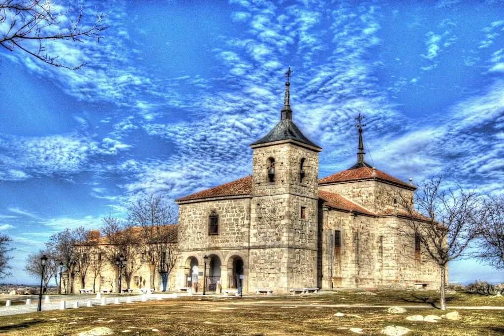 Ermita de la Virgen del Cubillo_Santa María del Cubillo_slider_image_3