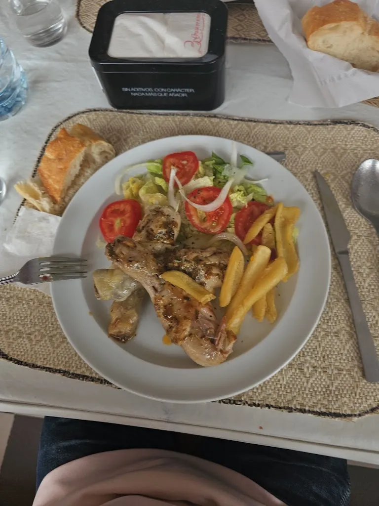 Ruben Castroman Lopez_Bar Aldea Restaurante_Santa María del Cubillo_review