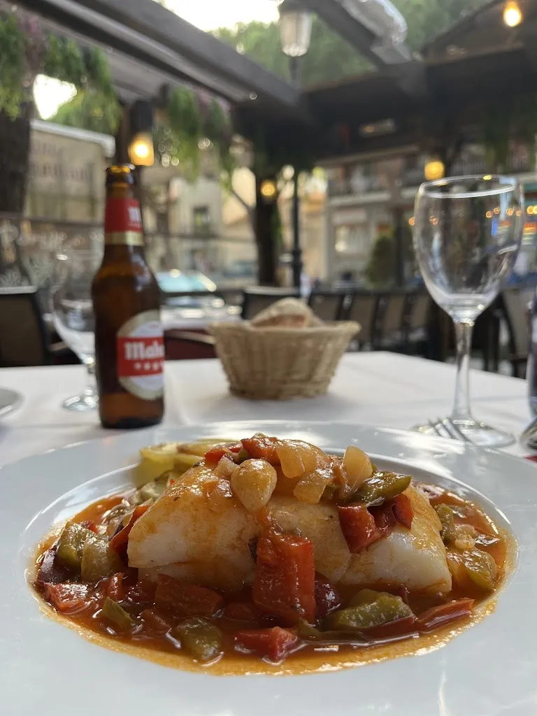 Mahsa Hemmati_Restaurante el Portillón_Serrada La_review