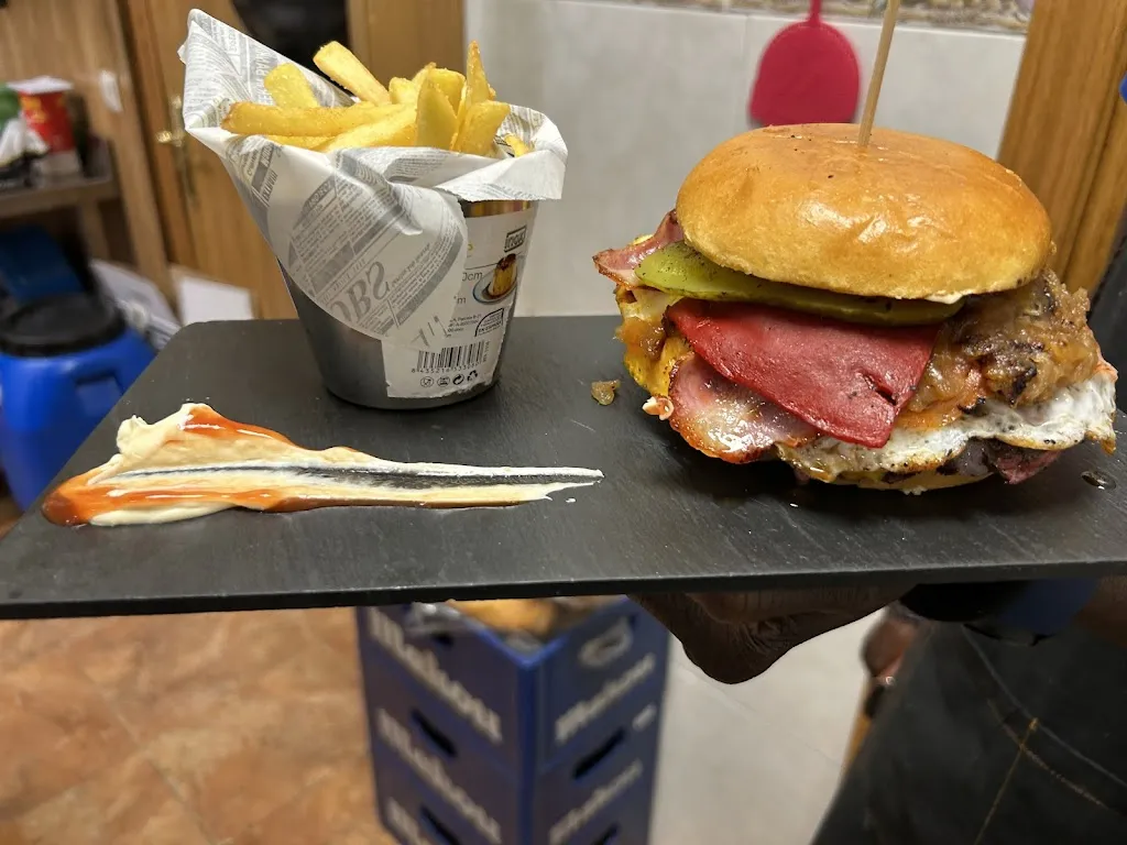 Bar Teranga-El Parque restaurant in Tiñosillos