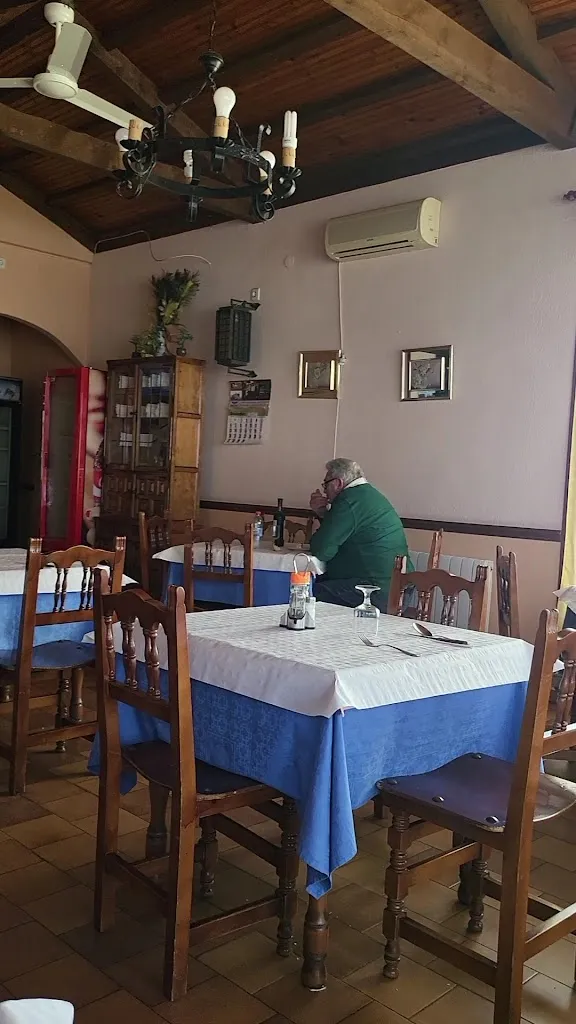 Rafael Lopez Guijarro_Restaurante La Gallega_Tolbaños_review