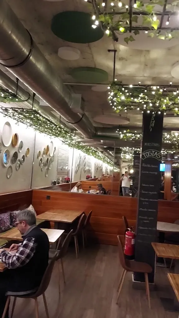 Taberna El Castor_Valdecasa_slider_image_2