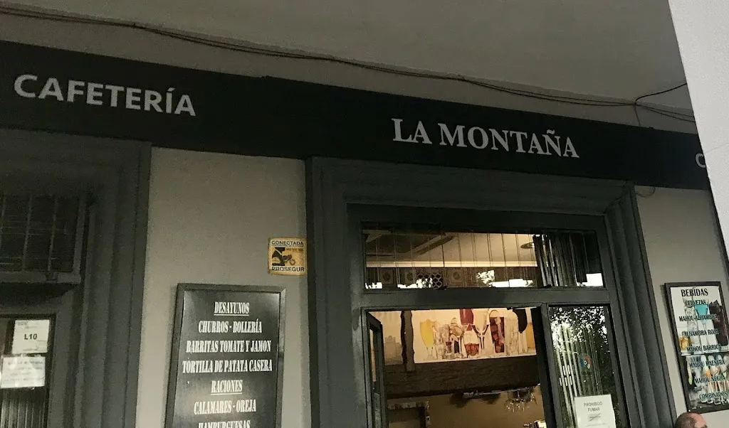 José Sandín_Bar Cafetería La Montaña_Vadillo de la Sierra_review