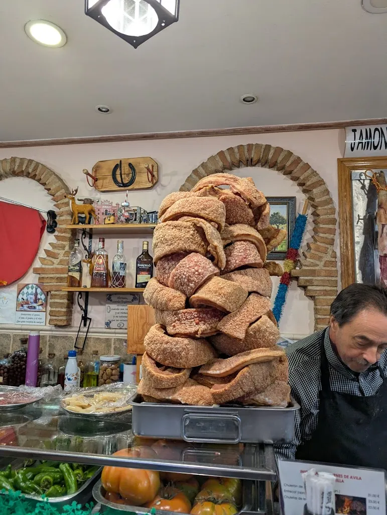 Daniel Bravo Capote_El bloque de Ávila_Vadillo de la Sierra_recensione