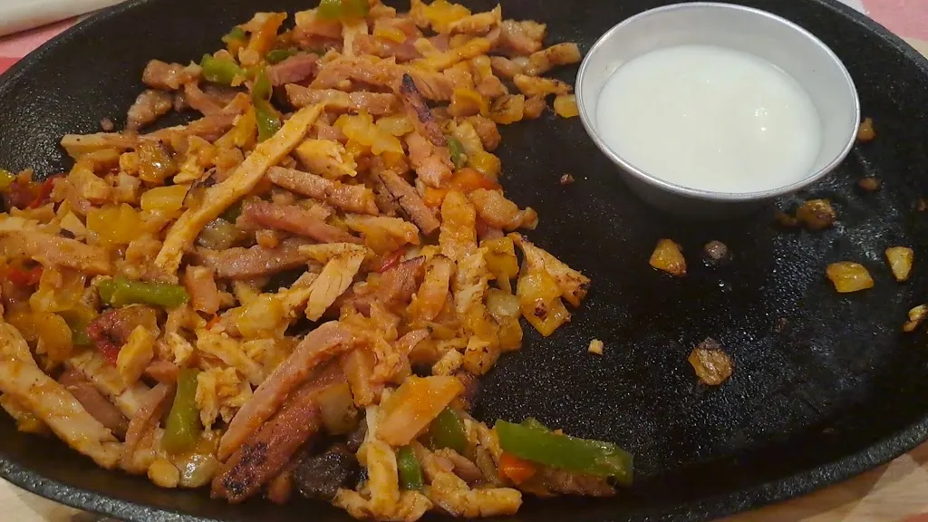 POMODORO Pizza Pasta Burritos_Vadillo de la Sierra_slider_image_2