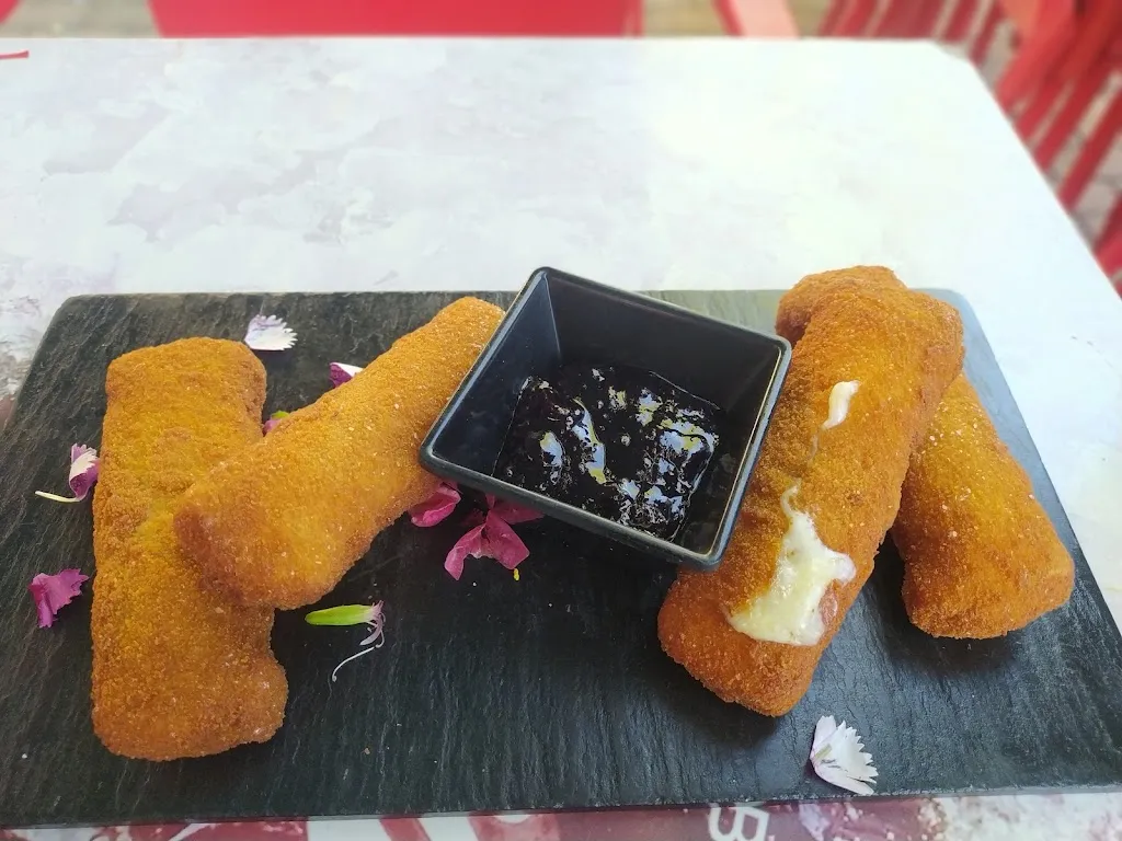 Vinoteca La Torre_Torre La_slider_image_3