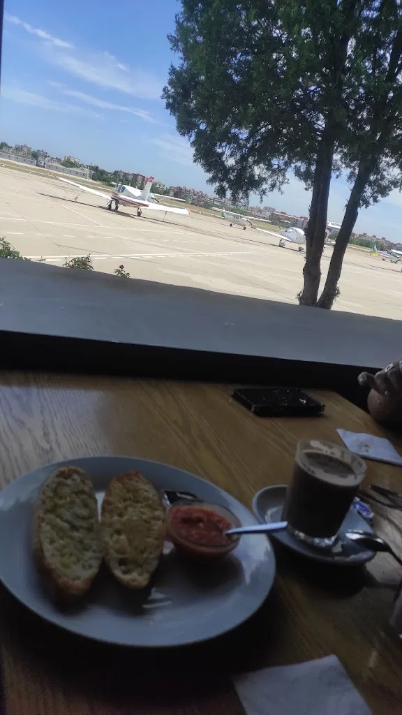 Lucie Grossova_La Torre de Cuatro Vientos-Restaurante_Torre La_review