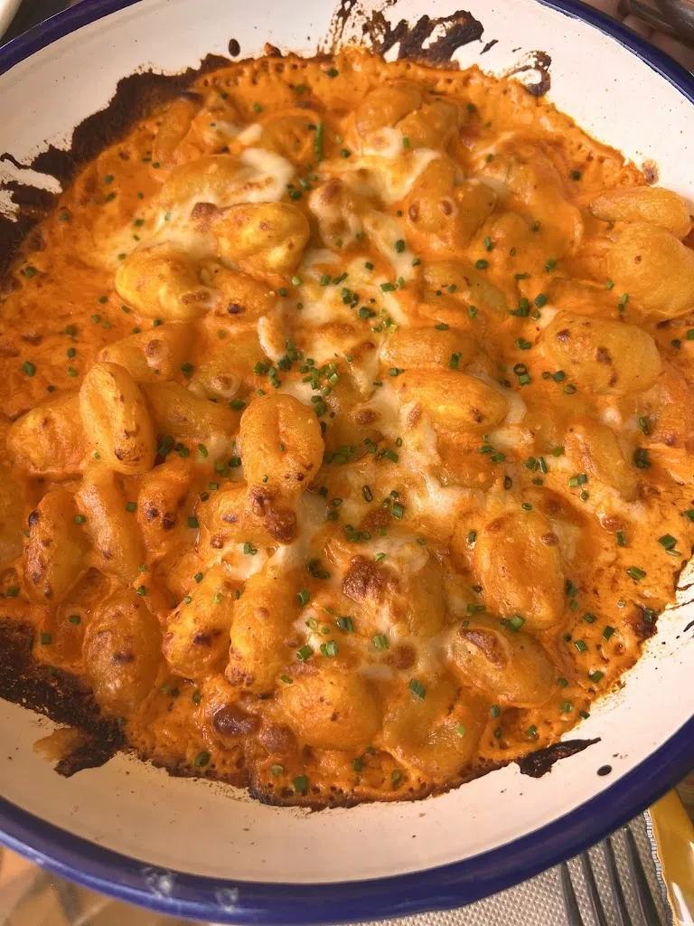 Nikki May Rivera_La Rollerie La Terrasse_Torre La_review