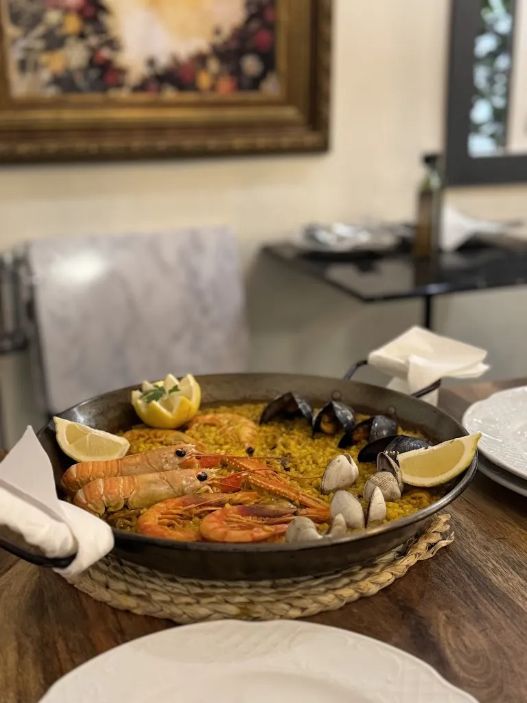 Restaurante Torrenostra_Torre La_slider_image_3