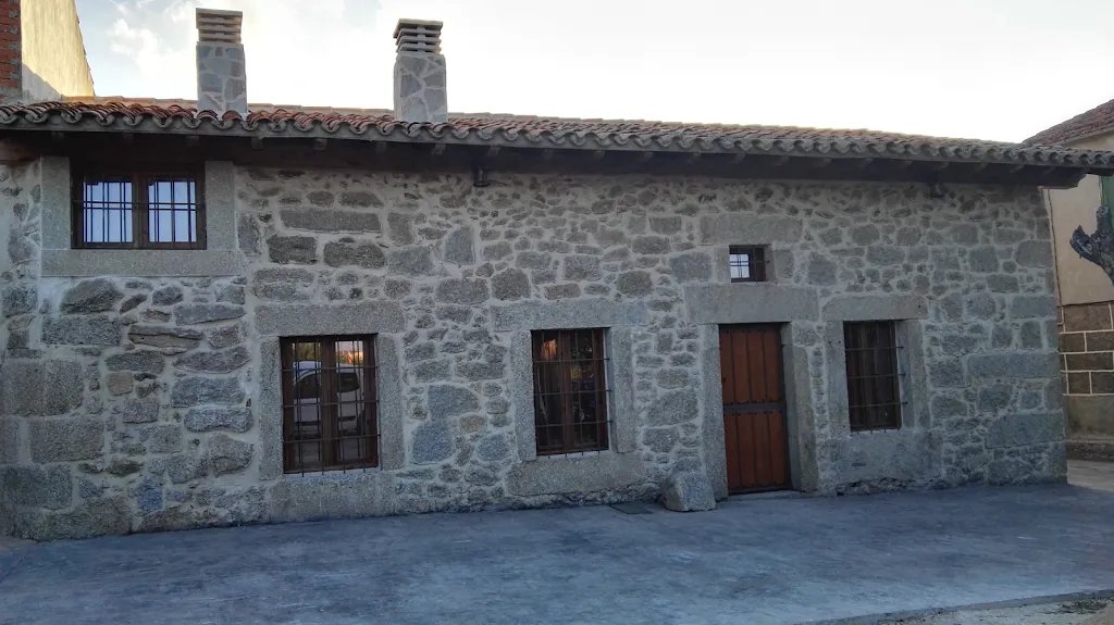 Casas Rurales Paredes_Villar de Corneja_slider_image_1