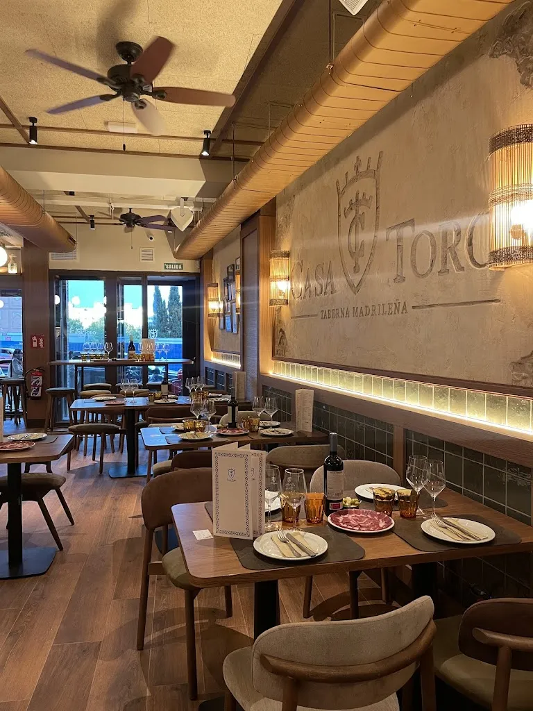 Casa Toro Taberna_Villatoro_slider_image_3