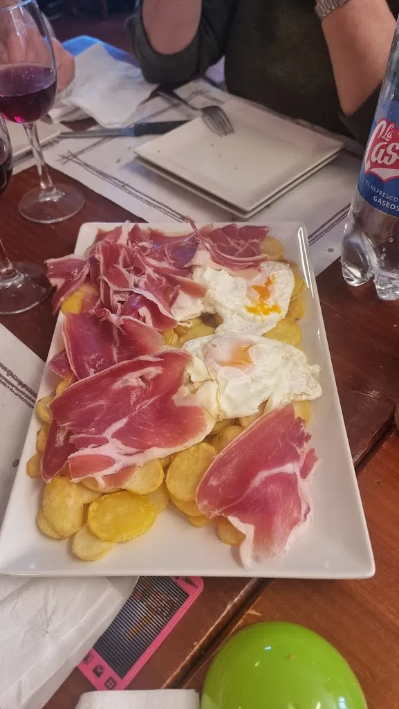 maria Vargas blazquez_Bar El torozo_Villarejo del Valle_review