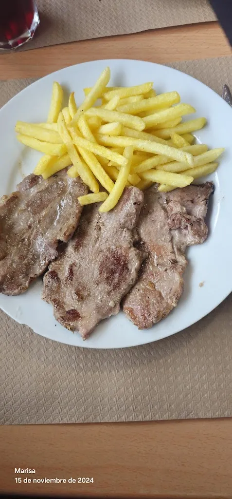 MARISA_Senda 44_Tiemblo El_review