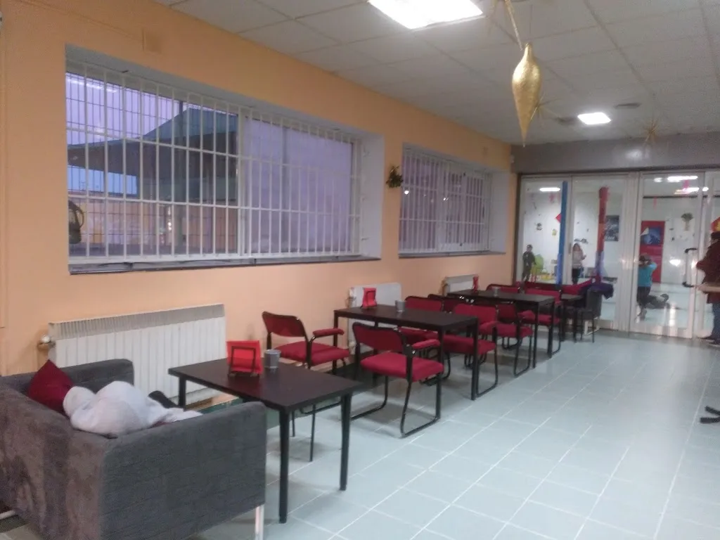 Bar Estacion Autobuses_Tiemblo El_slider_image_1