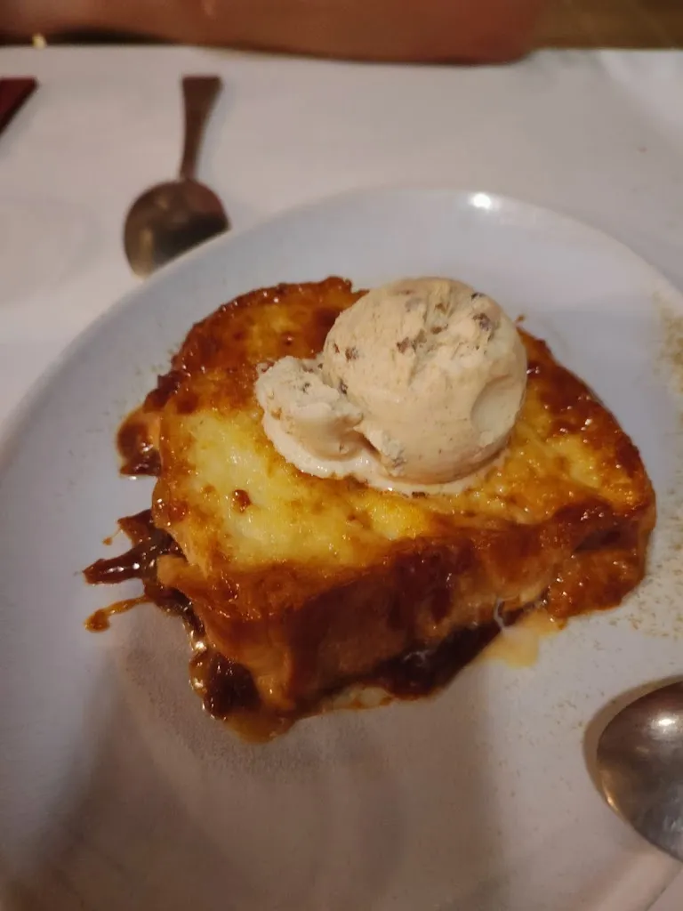 Lo Wang!!! Jajaja_Café-Bar La Galería_Tiemblo El_review