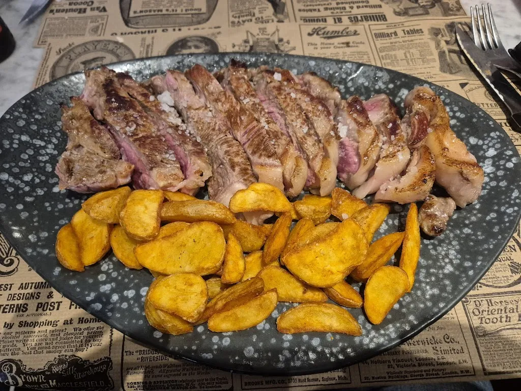 Marco Montoro_Café-Bar La Galería_Tiemblo El_review