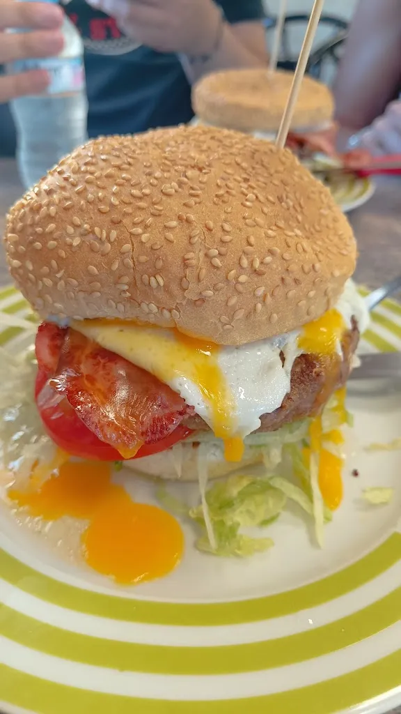 Purple_Tiemblo El_slider_image_3