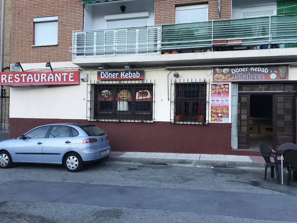 SHAH G DONER KEBAB restaurant in Tiemblo El