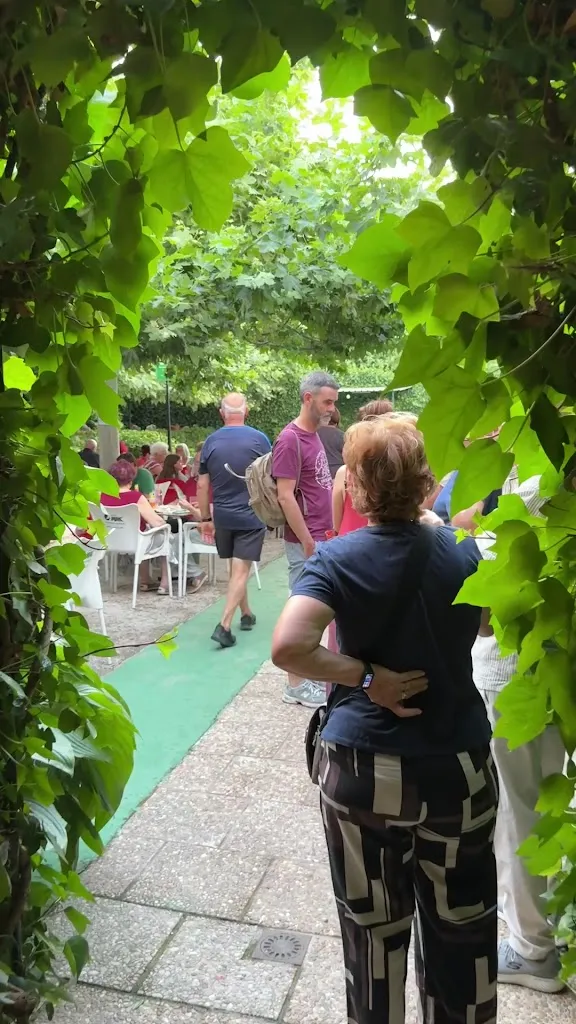 Elli Erichreineke_Terraza Narcisín_Tiemblo El_review