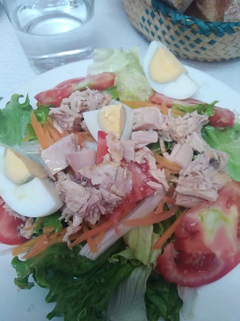 Nano Parra_Restaurante Churrasco O´ Pouso_Viñegra de Moraña_review