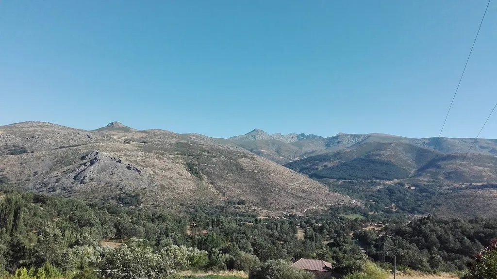 Bar Cinco Lagunas_Zapardiel de la Ribera_slider_image_3