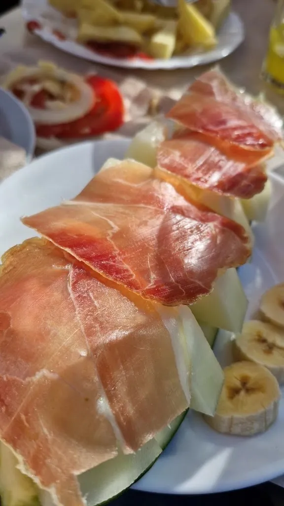 Restaurante Fuente Hermano Pedro_Villaflor_slider_image_2