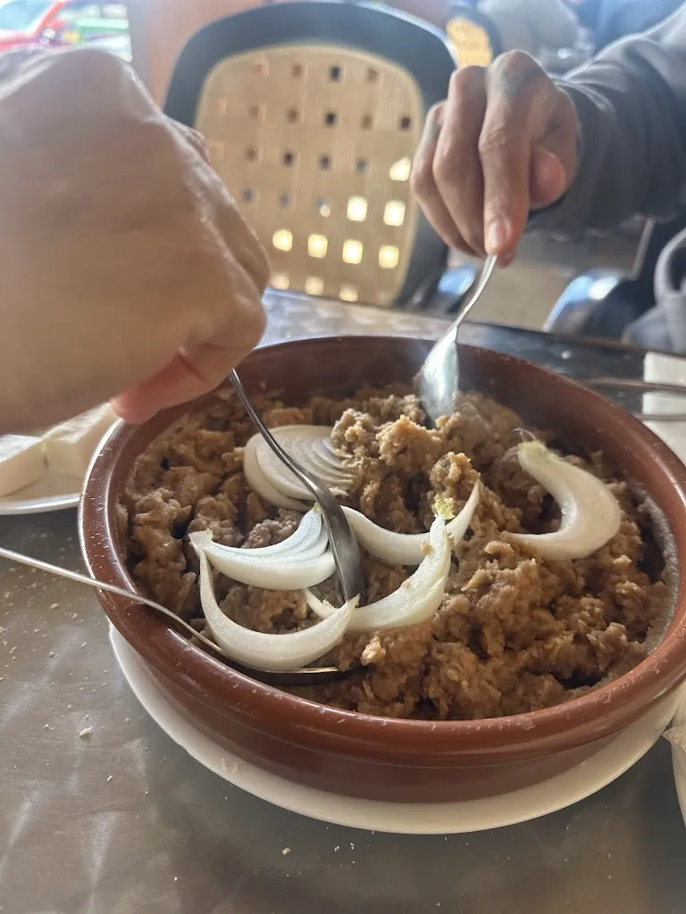 Luz Yanira NP_Bar Restaurante Hermano Pedro_Villaflor_review