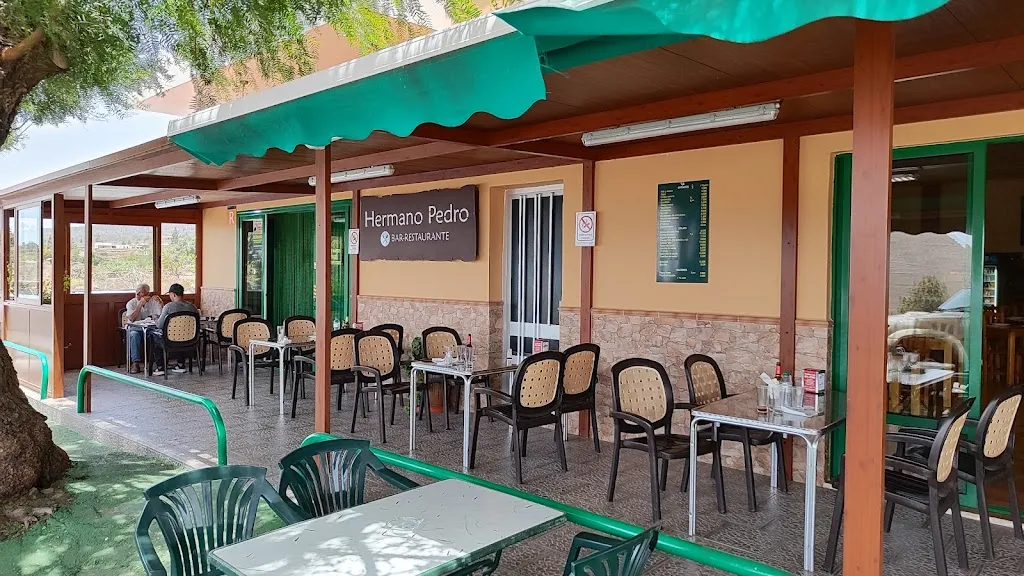Bar Restaurante Hermano Pedro_Villaflor_slider_image_1