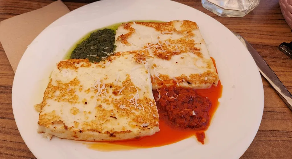 Aleš Vladík_TascAndrés_Villaflor_review