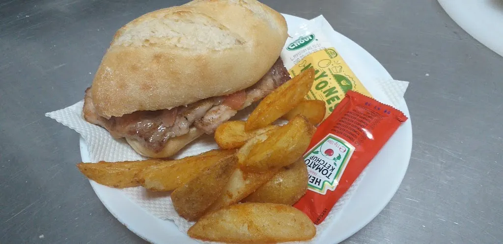 Menu_Bar restaurante Los Olivos_Ahillones_image_6