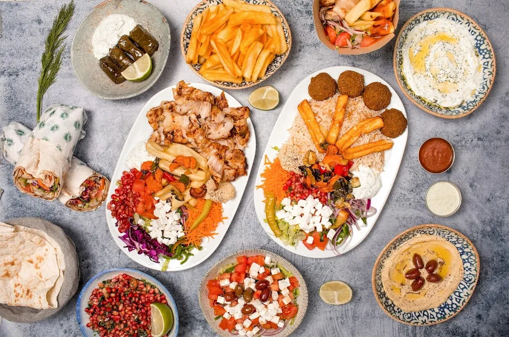 Vira Vira. The Gyro’s - Street Food_Vita_slider_image_3