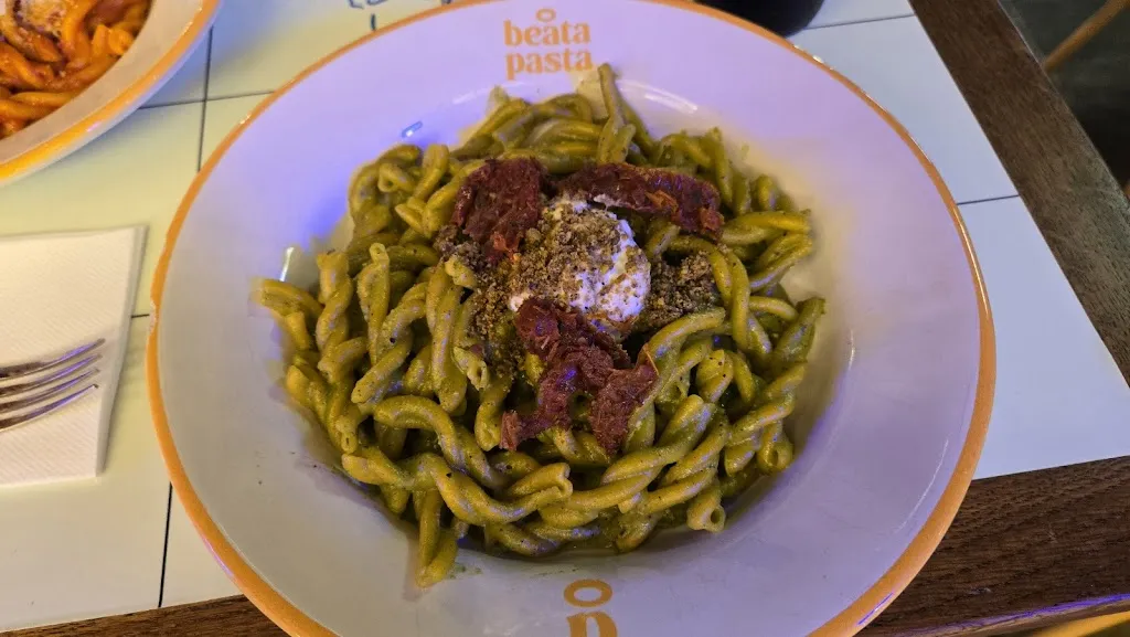 Henry LG_Beata Pasta - Callao_Vita_review