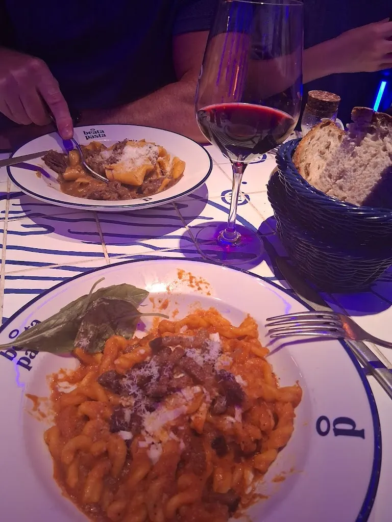 Louise Miller_Beata Pasta - Gran Vía_Vita_review